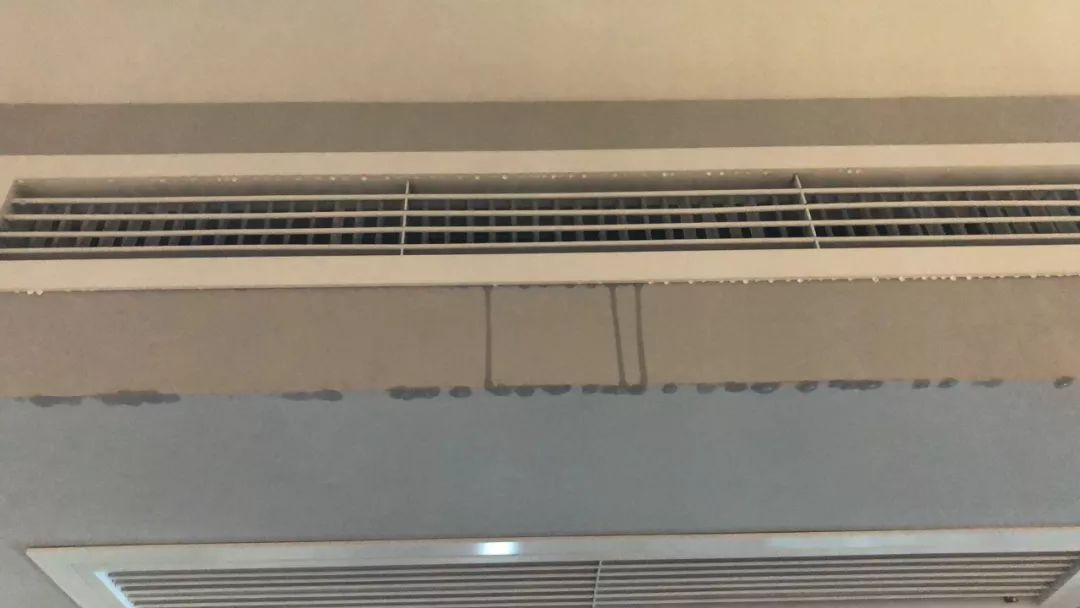 中央空調(diào)風口為什么會滴水？怎么處理？